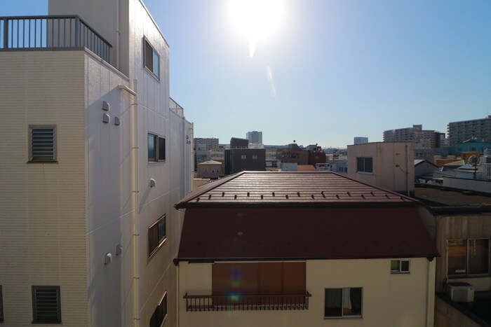 物件内観写真22　(室内からの展望)