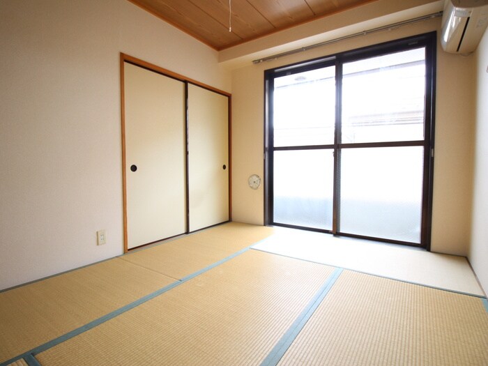 物件内観写真6　(居室)