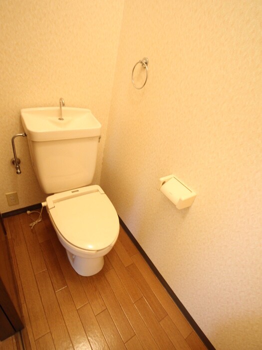 物件内観写真12　(トイレ)