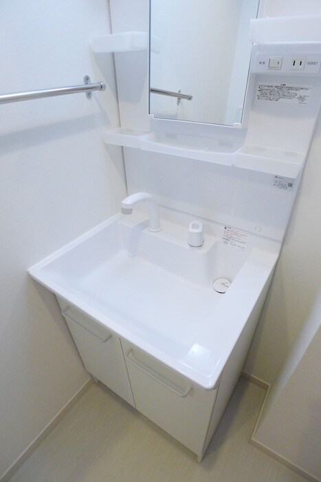 物件内観写真9　(洗面)