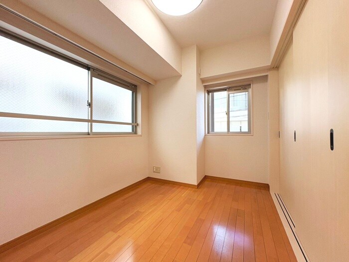 物件内観写真10　(居室)