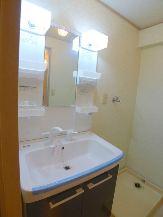 物件内観写真8　(洗面)