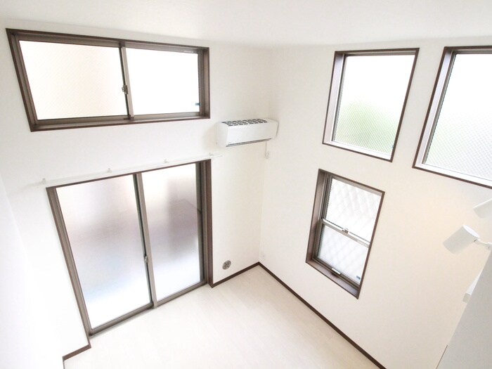 物件内観写真22　(居室)