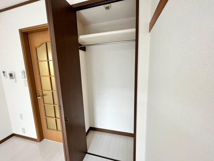 物件内観写真13　(収納)