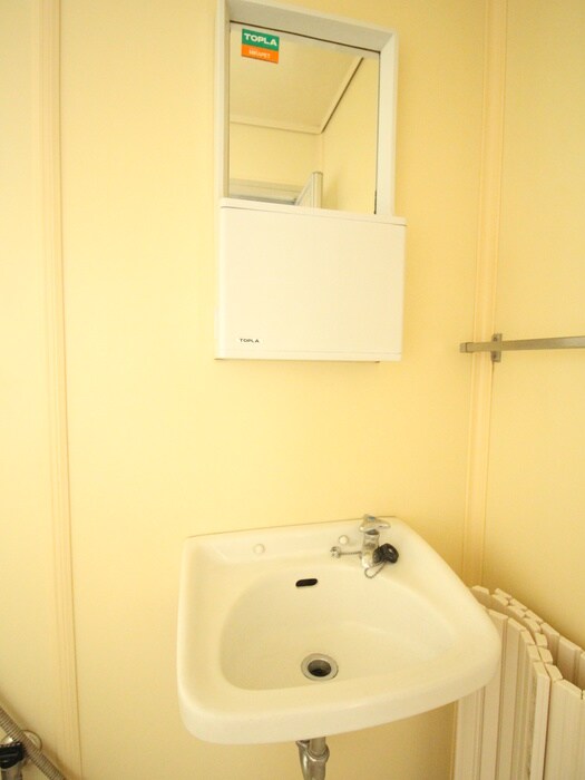 物件内観写真6　(洗面)