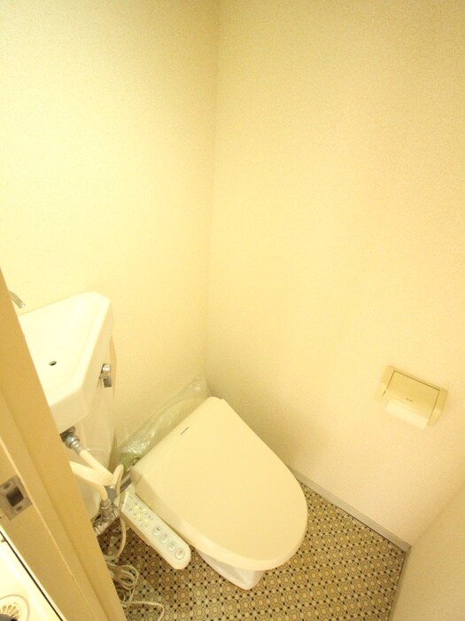 物件内観写真7　(トイレ)