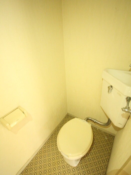 物件内観写真7　(トイレ)