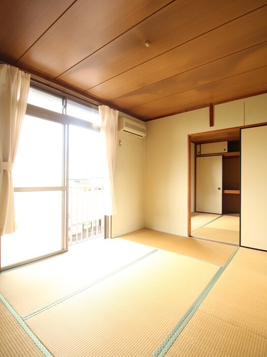 物件内観写真11　(居室)