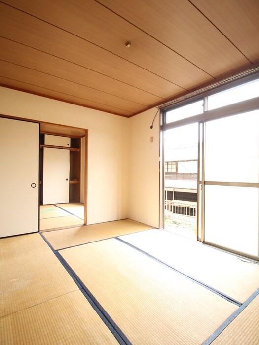 物件内観写真12　(居室)