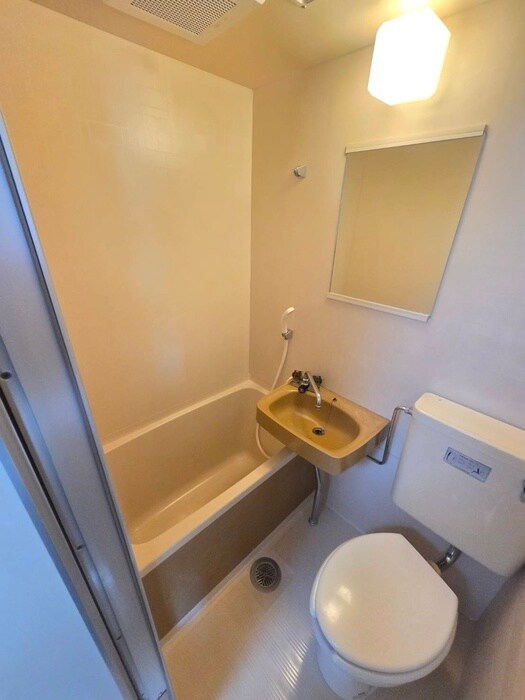 物件内観写真12　(バス／シャワールーム等)