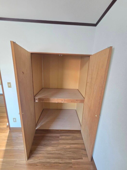 物件内観写真18　(収納)