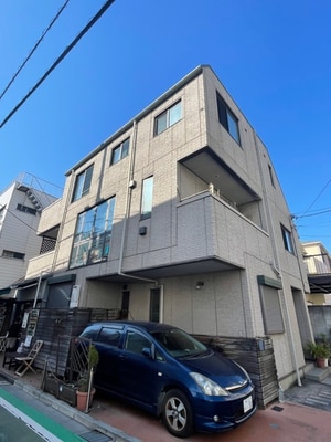 フールオンザヒル外観写真