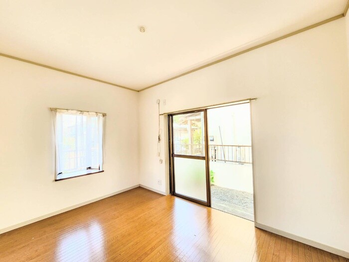 物件内観写真8　(居室)