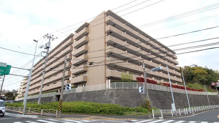 メゾン横浜能見台Ⅱ(412)
