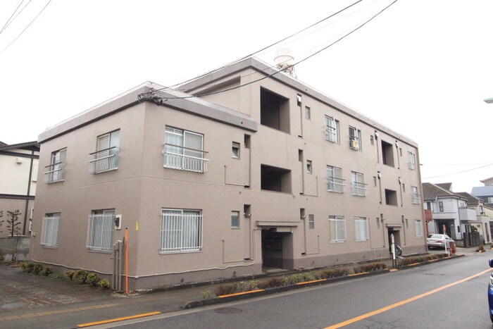 緑ケ丘マンションの外観写真