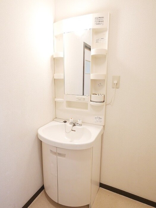 物件内観写真10　(洗面)