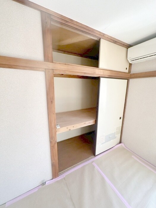 物件内観写真12　(収納)