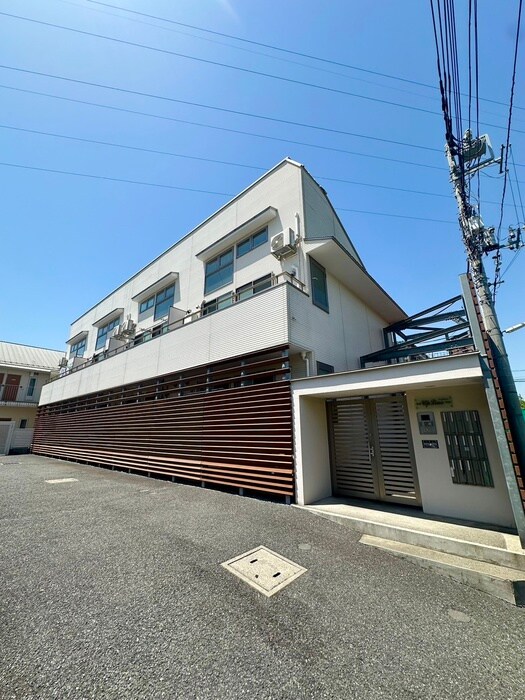 物件外観写真1　(外観写真)