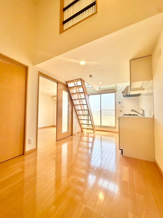 物件内観写真9　(居室)