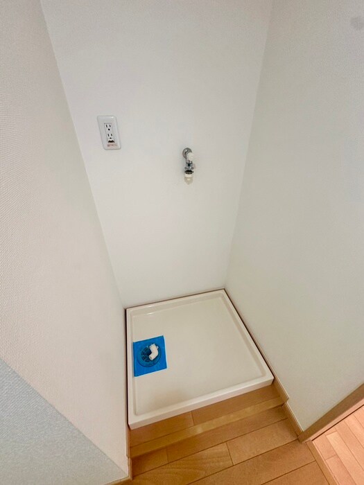 物件内観写真19　(洗濯機置場)