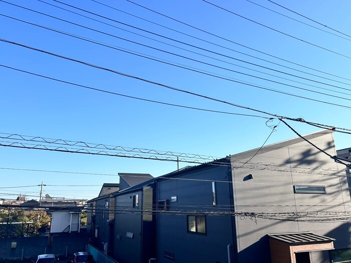 物件内観写真9　(室内からの展望)