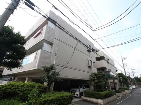 メゾンさがみ外観写真