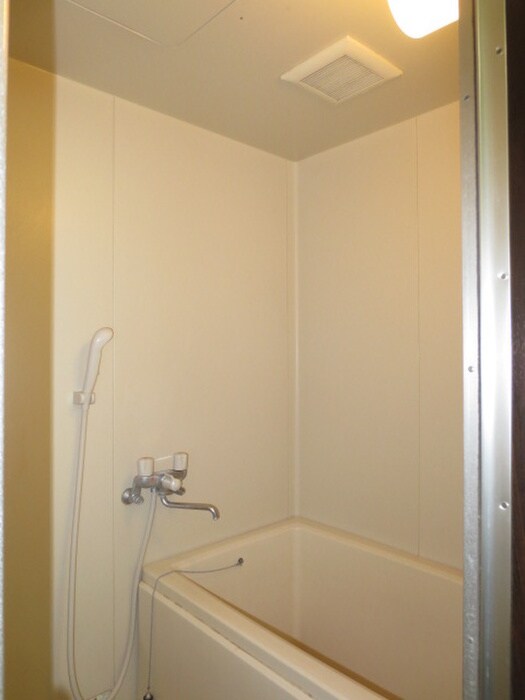 物件内観写真11　(バス／シャワールーム等)
