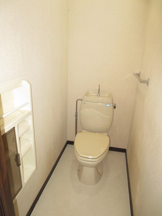 物件内観写真16　(トイレ)