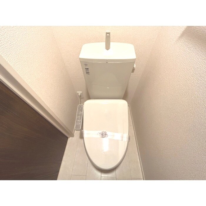 物件内観写真13　(トイレ)