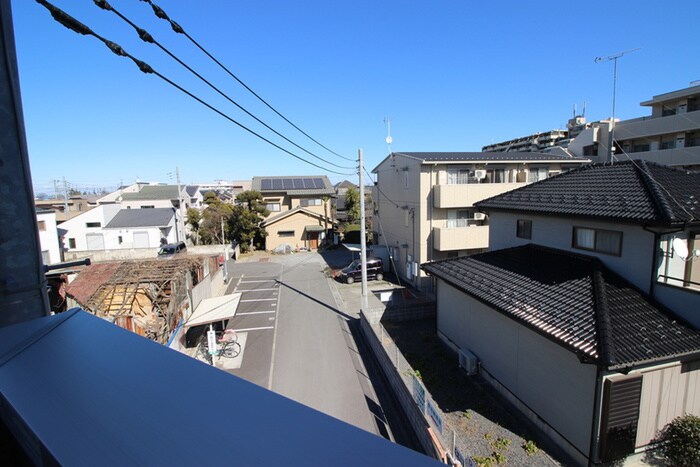 物件内観写真21　(室内からの展望)