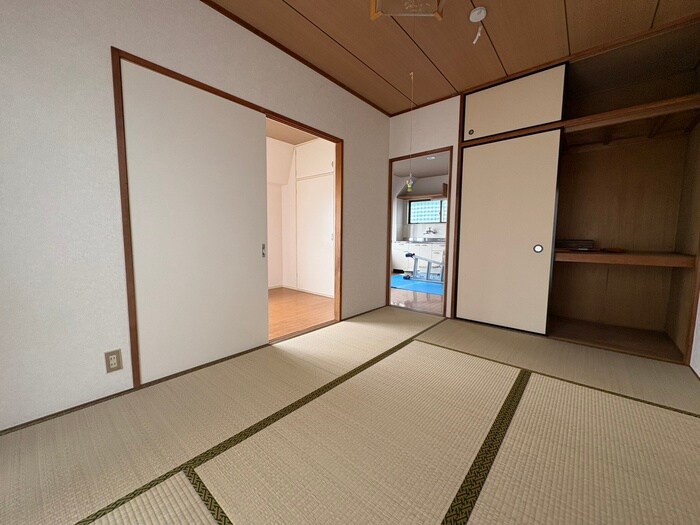 物件内観写真8　(居室)