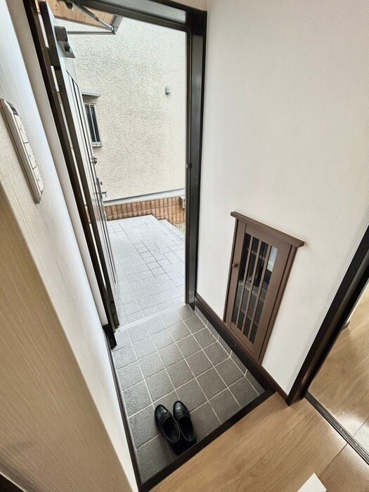 物件内観写真20　(玄関)