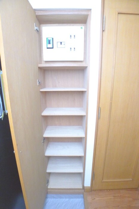 物件内観写真17　(靴箱)