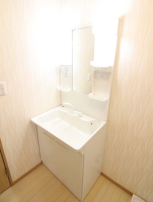 物件内観写真9　(洗面)