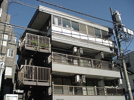 ＰＡＴＩＯ ＹＯＹＯＧＩ外観写真