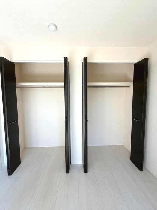 物件内観写真11　(収納)