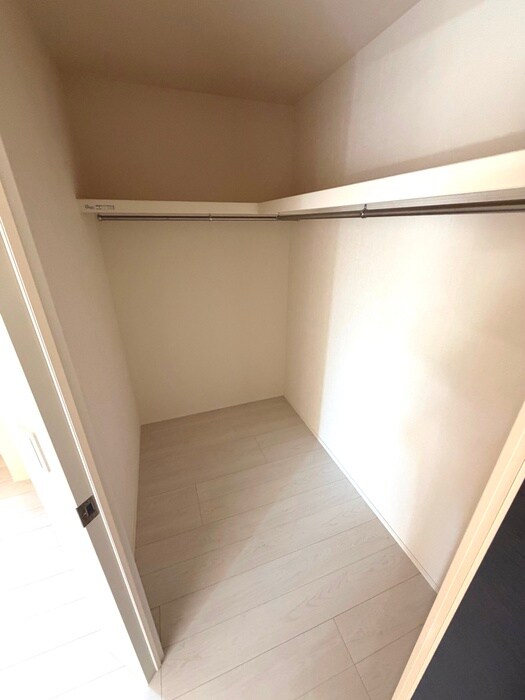 物件内観写真11　(収納)