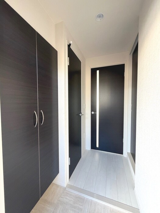 物件内観写真18　(廊下)