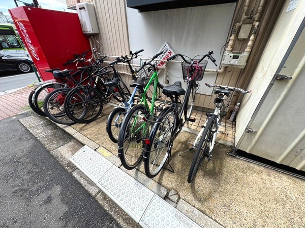 駐輪場