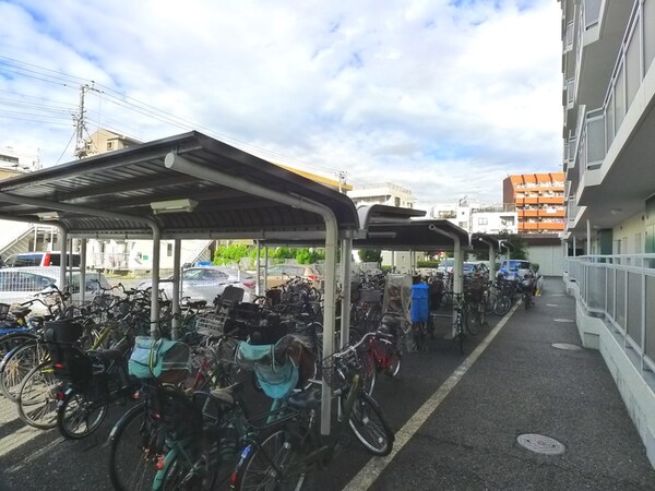 駐輪場