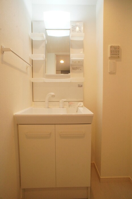 物件内観写真14　(洗面)