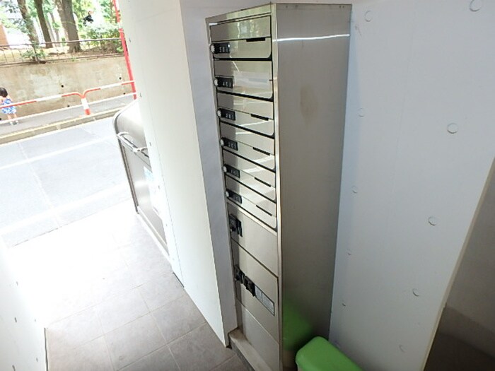 物件外観写真4　(建物設備)