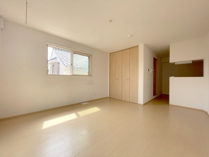 物件内観写真7　(居室)