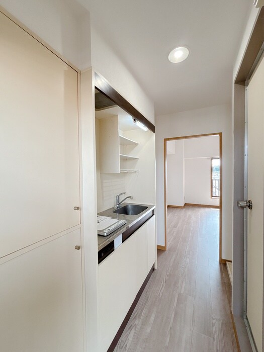 物件内観写真15　(廊下)