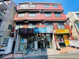 第６メゾン中沢外観写真