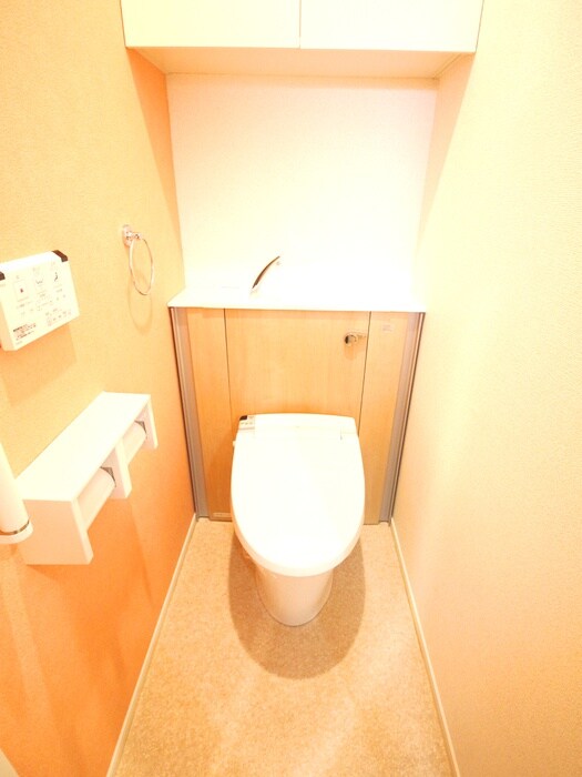 物件内観写真12　(トイレ)