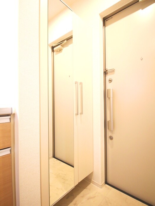 物件内観写真16　(靴箱)