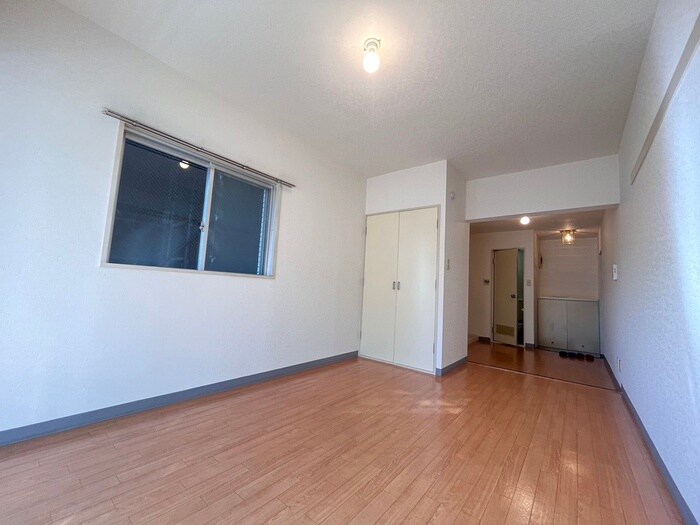 物件内観写真19　(居室)