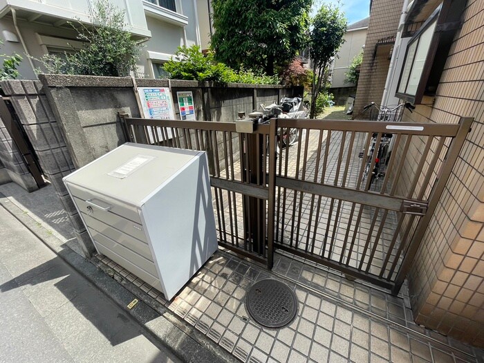 物件外観写真3　(建物設備)