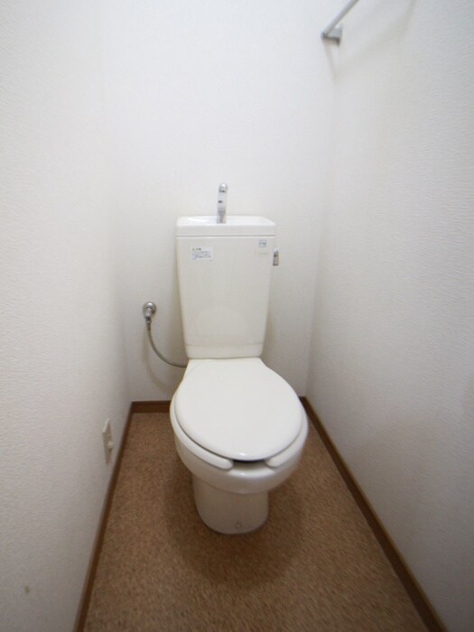 物件内観写真11　(トイレ)